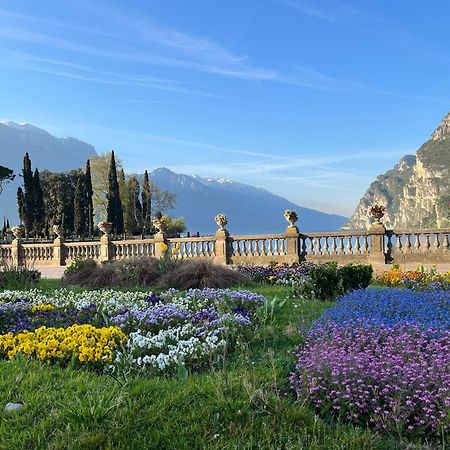 Palazzo Riccamboni Apartment Riva del Garda Exterior photo