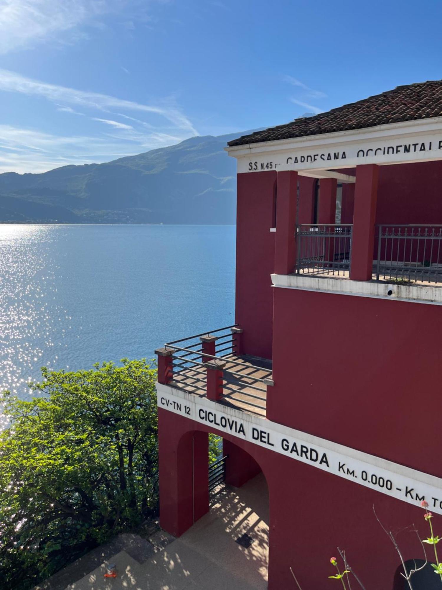 Palazzo Riccamboni Apartment Riva del Garda Exterior photo