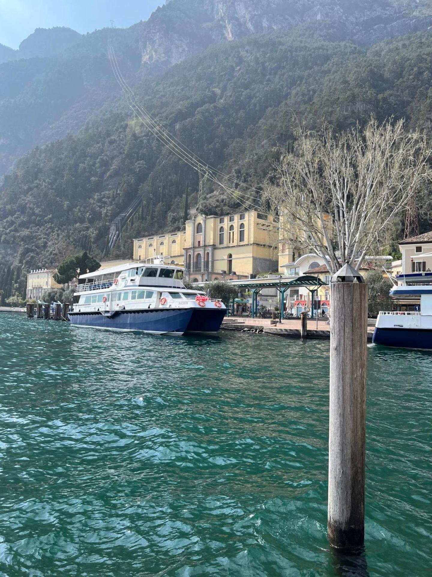 Palazzo Riccamboni Apartment Riva del Garda Exterior photo